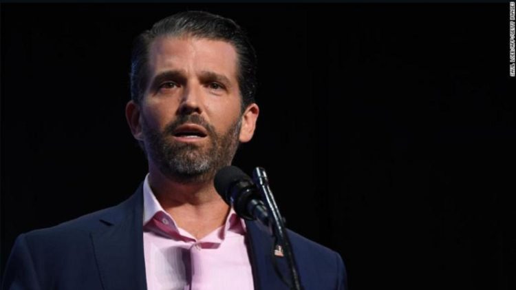 “Maskat janë të panevojshme”/ Twiiter bllokon djalin e Trump-it!