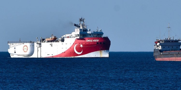 Përplasja me grekët, një urdhër i papritur për anijet turke në Egje