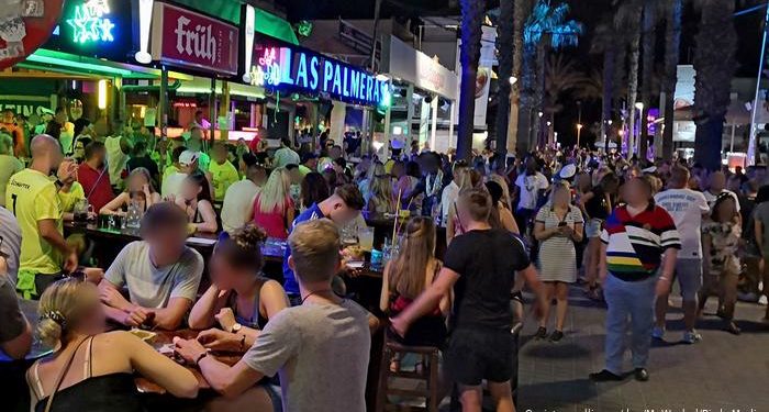 Analiza në DW/ Vërini gishtin kokës – vala e dytë Corona do të vijë