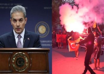 Shën Sofia, grekët djegin flamurin turk në Selanik. Reagon ashpër Turqia: Djemtë e pistë të Europës…