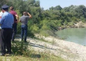 U fut për t’u larë, 30-vjeçari mbytet në lumin Vjosë