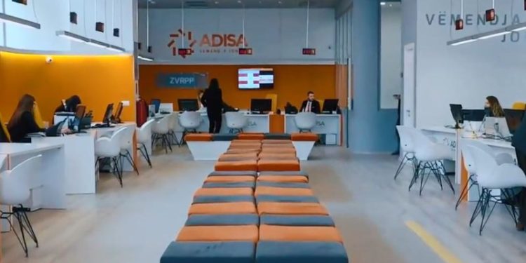 Gjendja e rëndë nga Covid, mbyllet ADISA Fier. Priten testime