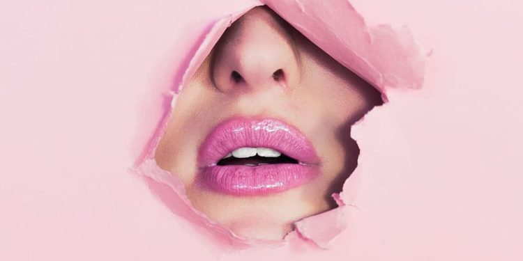 Ja personaliteti juaj bazuar në formën e buzëve
