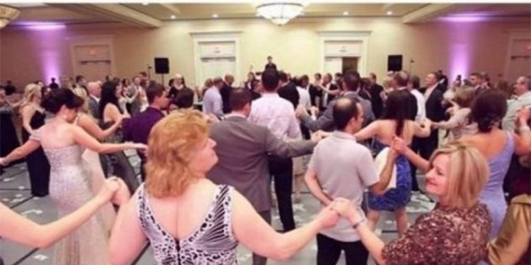 Bëri dasëm në kohë pandemie, gjobitet me 1 milionë lekë pronari i lokalit