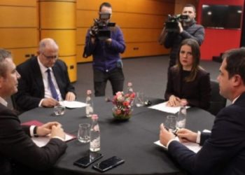 Zbardhet i plotë qëndrimi i opozitës së bashkuar për hapjen 100% të listave