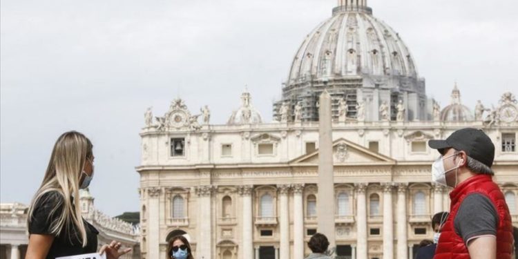 Covid në Itali, 282 raste të reja dhe 9 jetë të humbura