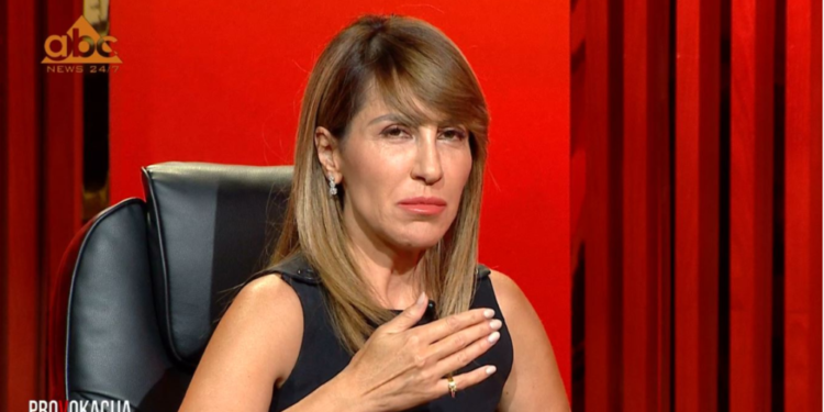 Majlinda Bregu: Në politikë gratë janë më dinjitoze