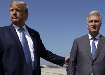 Covid mbërrin në Shtëpinë e Bardhë, preket këshilltari i Donald Trump