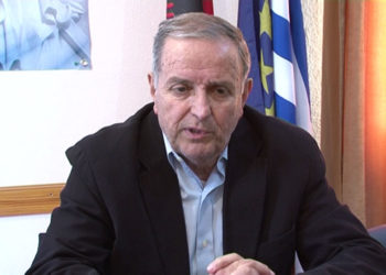 Deputeti i Bashës ankohet në Athinë: Po shtrembërohet historia e Greqisë, Rama po dëbon grekët nga Himara për të sjellë 30 mijë turq