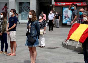 Kina ia hedh fajin Spanjës: Koronavirusi e ka origjinën në Evropë