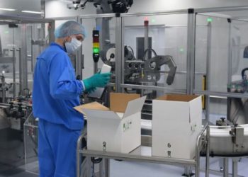 “Është një moment Sputnik”/ Rusia paralajmëron vaksinën anti-COVID brenda dy javësh