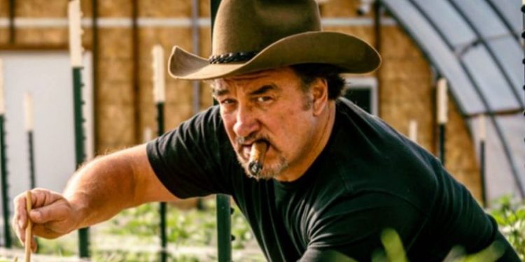 Aktori me origjinë shqiptare: Vëllai im do të ishte gjallë nëse do konsumonte hashash, ajo ishte kura