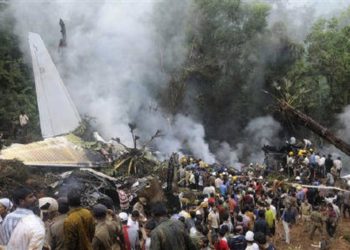 Përplaset avioni me 191 pasagjerë në bord, raportohen shumë viktima