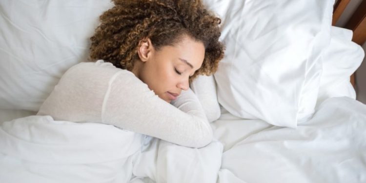 5 gjëra që duhet të bëni përpara se të flini