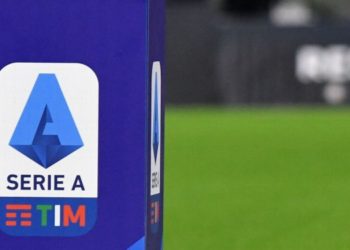 Ekipi shkruan historinë, ngjitet për herë të parë në Serinë A