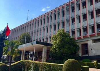 Pas vendimit të Greqisë për lejet e qëndrimit, reagon Ministria e Jashtme