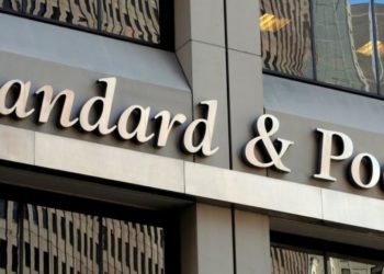 Raporti i Standard & Poor’s/ Shqipëria me ekonomi të qendrueshme pavarësisht efekteve të pandemisë