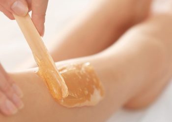 Dermatologet nuk e këshillojnë depilimin gjatë verës