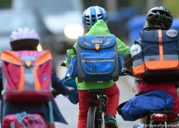 Studimi i fundit/ Fëmijët mund të jenë infektues me javë të tëra