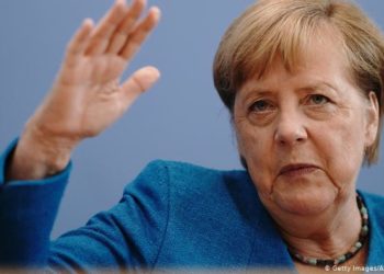 Komenti/ Si Angela Merkel ia del të menaxhojë me sukses krizat