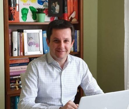 Covid 19, mjeku shqiptar jep lajmin e mirë që vjen nga Britania e Madhe