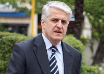 Majko “zgjohet” pas një jave: Për emigrantët në Kakavijë i kërkova ndihmë Janullatosit