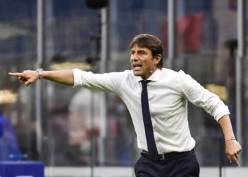 Largimi i mundshëm i Contes, Interi gjen pasuesin