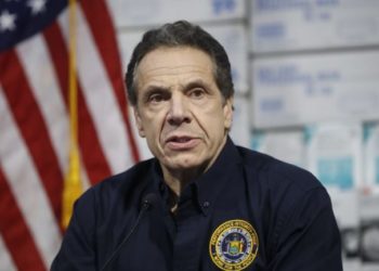 Cuomo: Shkollat e Nju Jorkut mund të rihapen në vjeshtë