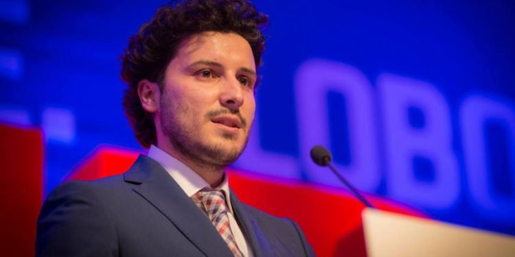 Njihuni me shqiptarin që ka në dorë fatin e Qeverisë së re të Malit të Zi