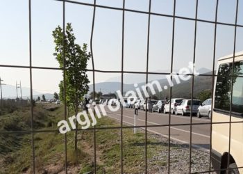 “Nami” në Kakavijë radha e automjeteve deri në Jorgucat (FOTO)