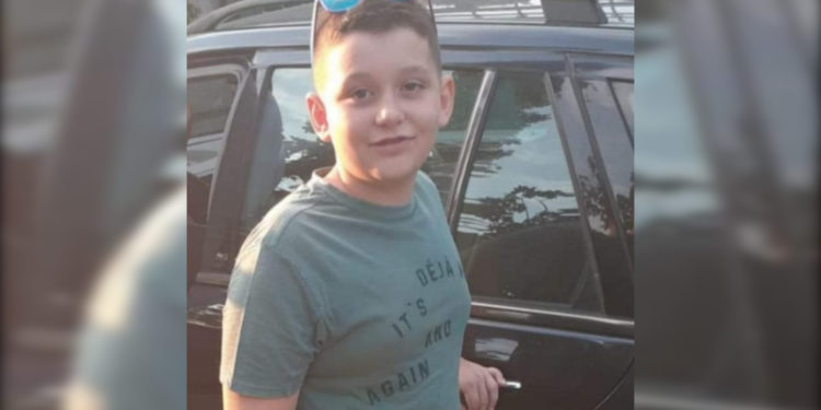 Ky është Samueli, 10-vjeçari që humbi jetën sot në Kakavijë teksa priste në radhë me familjen