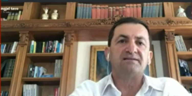 Vangjel Tavo: Rruga Kardhiq-Delvinë e kthen Gjirokastrën në një “xhep” (VIDEO)