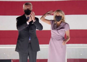 Trump në telashe, ish-kongresmenë republikanë, mbështetje për Biden