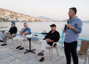 Taulant Balla në Sarandë: Opozita s’ka besim tek populli i vet, prandaj e kundërshton hapjen e listave