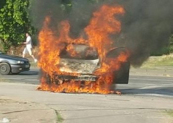 Pse po digjen makinat në Shqipëri? Elektroauti tregon gabimet e shoferëve (VIDEO)