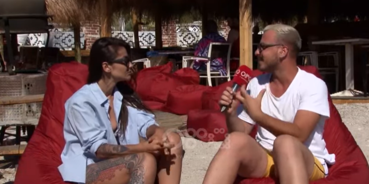 Seksi shijon më shumë në jug apo në Tiranë? Ja si përgjigjet blogeria e seksit (VIDEO)