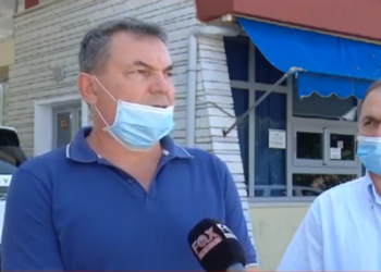 Situata e rëndë në Kakavijë, Haki Çako: Qytetarët të kthehen në banesa, shteti shqiptar s’ka gjë në dorë t’i imponohet Greqisë për rregullat e pandemisë