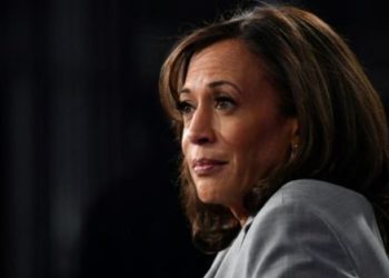 Profil/ Kush është Kamala Harris, gruaja e parë me ngjyrë që mund të drejtojë Amerikën