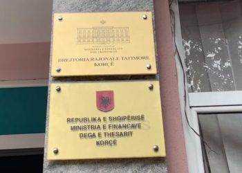 SPAK vë në pranga drejtorin dhe specialistin e Drejtorisë së Tatimeve në Korçë, ja për çfarë akuzohen