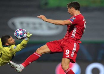 Lewandowski më i mirë se Messi në Champions
