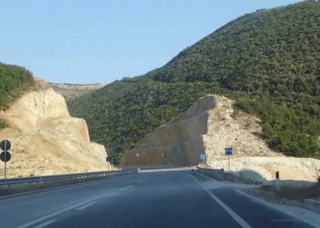 144 aksidente vetëm në gusht, Levan-Tepelenë një ndër akset problematike