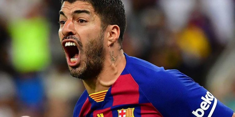 ​Suarez mbetet i lirë, gjysma e Evropës kërkon blerjen e tij
