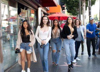 Trendi i ri hollivudian/Femrat tërhiqen nga meshkujt “me bark të madh”