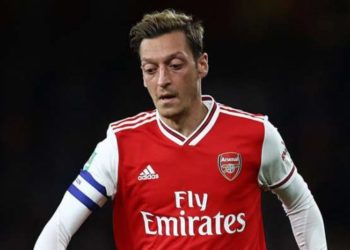 Ozil, i zhgënjyer me Arsenalin: Jeta e myslimanëve ka rëndësi