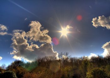 Shi dhe temperatura përvëluese, ja moti i ‘çmendur’ që na pret këtë javë