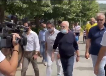 Të gjithë e duan, tifozët e Napolit i kërkojnë presidentit të transferojë Messin