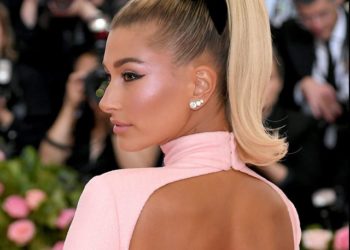 4 modele flokësh që ju shkaktojnë dhimbje koke