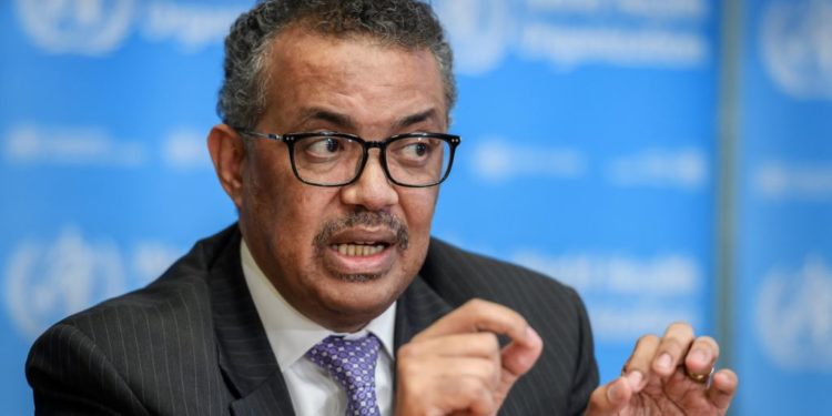 OBSH jep lajmin e keq: Vaksina “perfekte” ndoshta nuk vjen kurrë, rruga drejt normalitetit… shumë e gjatë