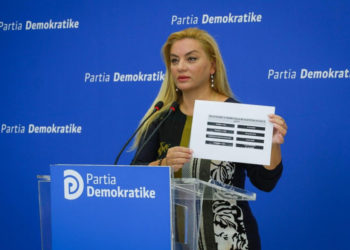 PD: Qeveria s’ka plan për hapjen e shkollave, rrezikojmë të rrisim një brez Covid