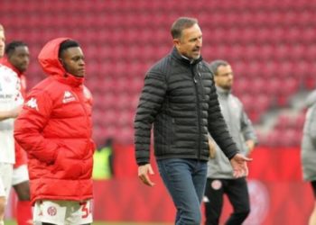 Edhe një klub tjetër i Bundesligës shkarkon trajnerin